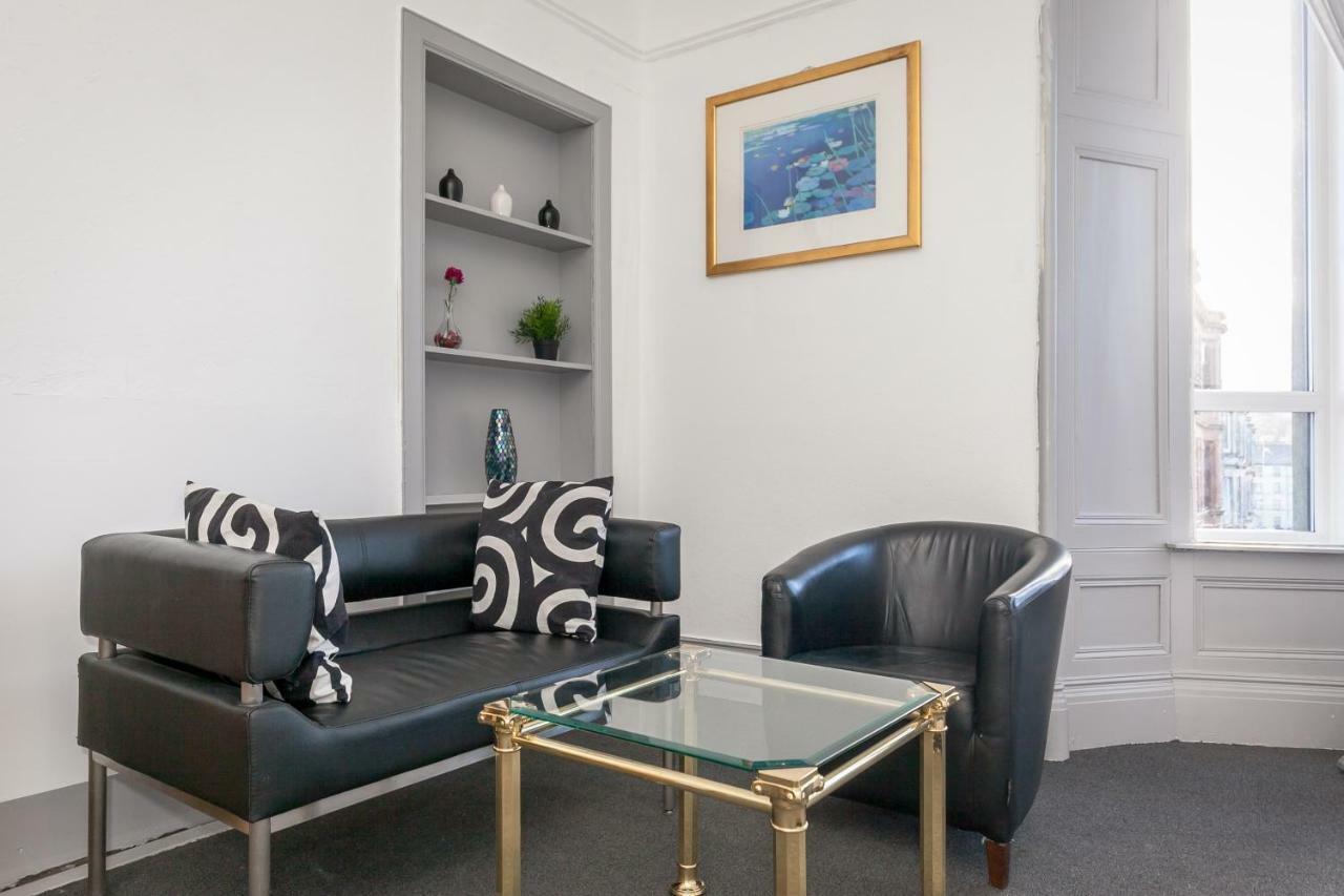 Oakshaw Guesthouse Πέισλι Εξωτερικό φωτογραφία