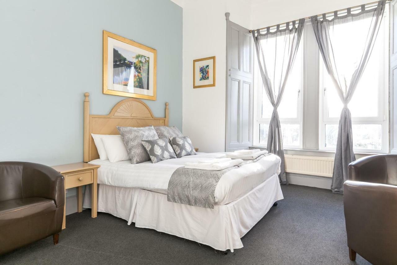 Oakshaw Guesthouse Πέισλι Εξωτερικό φωτογραφία