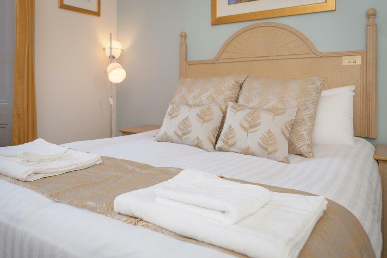 Oakshaw Guesthouse Πέισλι Εξωτερικό φωτογραφία